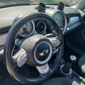 Mini Cooper, PANORAMA,MAX VÝBAVA,SERVISKA - 16