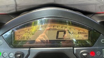 Honda CBR600f - 16