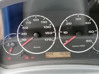 Prodám obytnou dodávku - 16