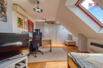 Prodej rodinného domu, 218 m², Psáry, ul. Pod Skalkou - 16