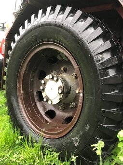 Malotraktor domácí výroby s vozíkem - 16