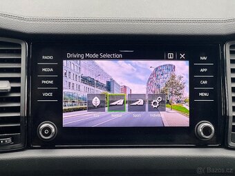 ŠKODA KODIAQ FL 2.0 TDI 110KW SPORTLINE TAŽNÉ VIRTUAL KAMERA - 16