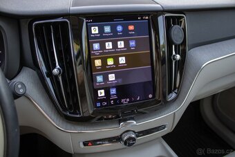 Volvo XC60 2.0 B5 mHEV Plus Bright AWD A/T - 16