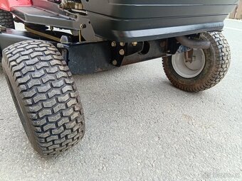 Prodám zahradní traktor MTD 12Hp - 16