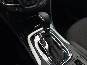Opel Insignia, 2,0CDTi BiTurbo 143kW, 4x4. AUTOMAT - 16
