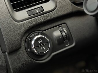 Opel Insignia Sedan 2.0 CDTI 125 kW | 6st. manuál | 2015 - 16