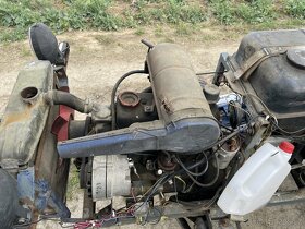 malotraktor domácí výroby /KARDAN/motor k opravě - 16