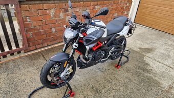 Aprilia Shiver 900 AKRAPOVIČ + kufry, odpočet DPH - 16
