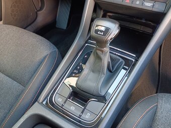 Škoda Karoq 2.0TDI 110kW 4x4 DSG Tažné ACC Keyless Full LED - 16