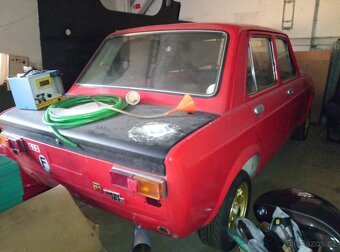 Fiat 128 - 16
