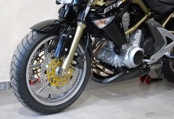 Kawasaki ER-6n - velmi hezký stav - 16