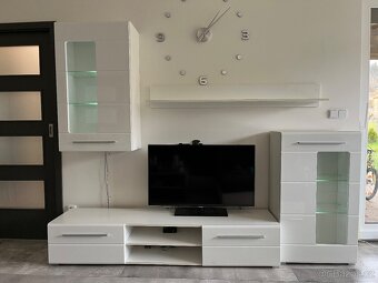 Obývací stěna - 16