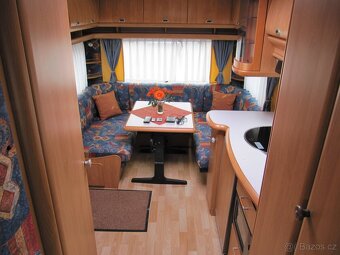 Prodám karavan Hobby 540 UK,r.v.2001 + mover + markýza. - 16