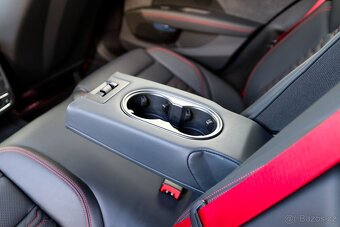 Audi RS e-tron GT, Masáž/HUD/Noční Vidění/SKLADEM - 16