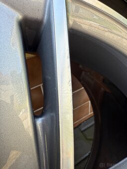 Alu 235/35 R 19 - 16