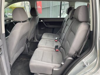 VW Touran 1,9 TDi Serviska, ALU, Tempomat - 16