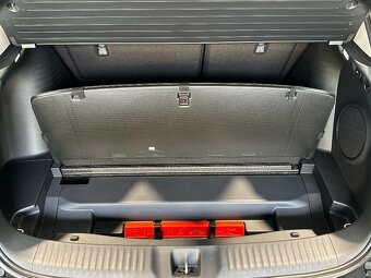 HONDA ZR-V 2.0 e:HEV Advance Panorama BOSE® Head-Up Kůže atd - 16
