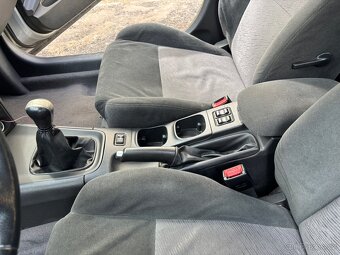 Nissan primera - 16