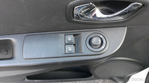 Clio Grandtour 1,5 dCi 55kW odpočet DPH - 16