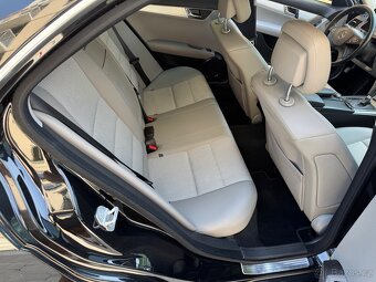 Mercedes C220 Avatngarde - 16