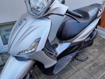 Piaggio Beverly 300 ABS, 2018, pěkný stav, AKCE - 16