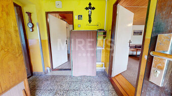 Dymokury, prodej RD 2+1 na pozemku 1210 m2, okr. Nymburk - 16