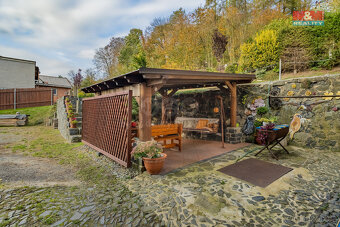 Prodej rodinného domu, 276 m², Horní Police, ul. 9. května - 16