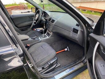Bmw x3 2,5i manual - 16