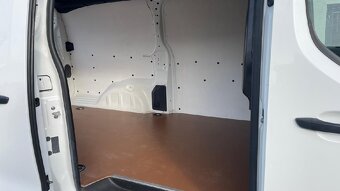 Peugeot Expert,2.0 HDi / 90KW / L3 / LONG / / ČR / RV 1/2019 - 16