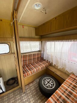 Karavan Thrun Eicker - 16