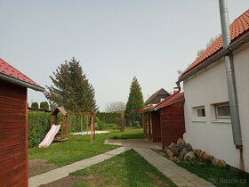 Dům 3+kk se zahradou v obci Vadkovice - 16