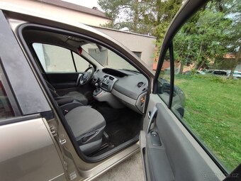 Renault Scenic 1.5dCi 78kW - 16