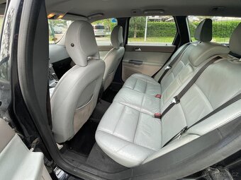 Volvo V50 2.0D, 100 kW, manuál, kůže, motor KO, 170 000 km - 16