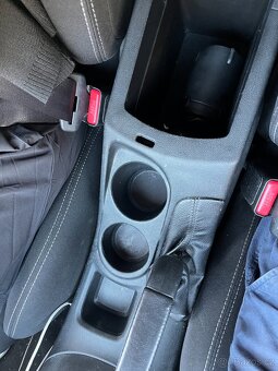 Citroen C4 - 16