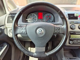 VW TOURAN 1.9tdi 77kw 185tis.km servisní knížka TOP stav - 16