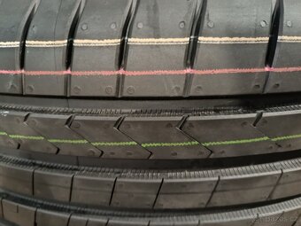 NOVE letni alu 5x112 215/55/17 Superb - 16