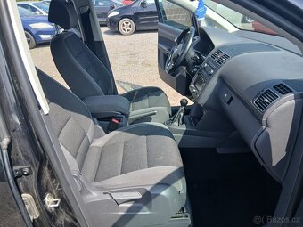 Volkswagen Touran, 1.4 TSI, 7 míst - 16
