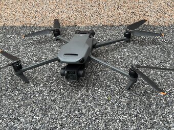 DJI Mavic 3 Cine Premium Combo - 16