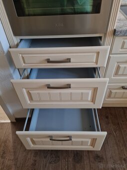 Kuchyně se spotřebiči - 5 metrů - 16