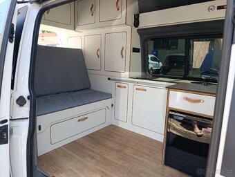 Volkswagen Transporter T5 4x4 Long - 16