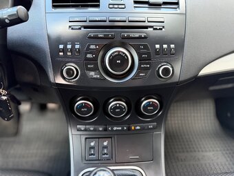 MAZDA 3 1,6i 16V 77kW REVOLUTION,TOP STAV,134000KM - 16