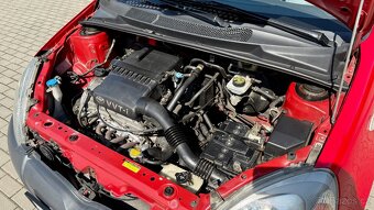 Toyota Yaris //1.0VVT-i//50kW//2.MAJ//ČR//SERVIS// - 16