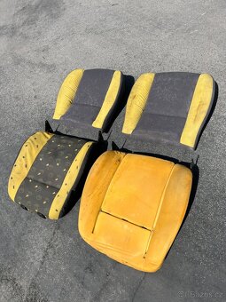 ŠKODA FELICIA: přední sedačky a přední tapecíry - 16