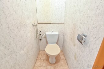 Prostorný byt 3+1 s lodžií v klidné části Příbora - 16