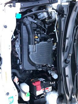 Suzuki Swift 1,3 i 69 KW Club 4x4 Bez koroze. - 16