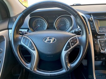 Hyundai i30, 1.6 16V 88kW, 1.maj, Nová STK - 16