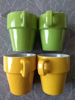 Nové stohovatelné hrnky - různé barvy, 11 ks, 250 ml - 16