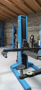 Mobilní nůžkový zvedák zdvih 3000 kg/110 cm - 16