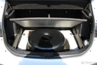 Suzuki SX4 S-Cross 1,6VVT 88KW, LPG, WEBASTO, TOP, r.v.2015 - 16