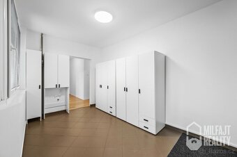 Pronájem velkého rodinného bytu 4+1, 101 m2 - Liberec XV-Sta - 16